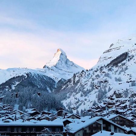 Hotel Capricorn Zermatt Exterior photo